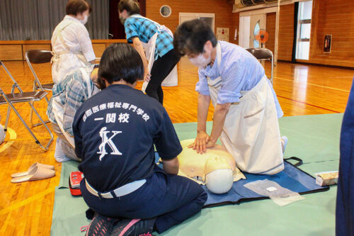 室根赤十字奉仕団BLS講座_イメージ14